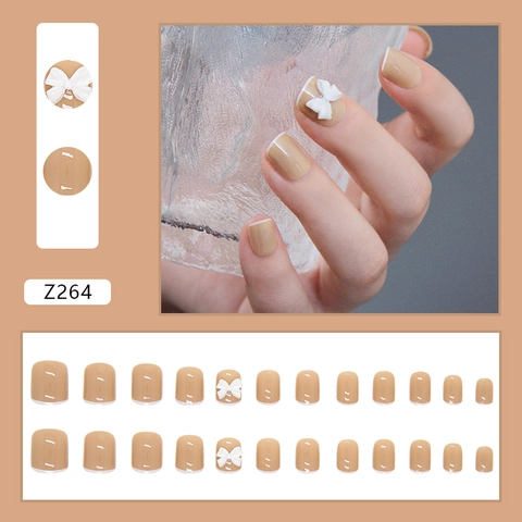 Press On Nails Französische Weiße Spitzen 3D Schleife Nuderosé ABS Kunststoff Tragbare Künstliche Nägel Kurze Eckig Runde Maniküre