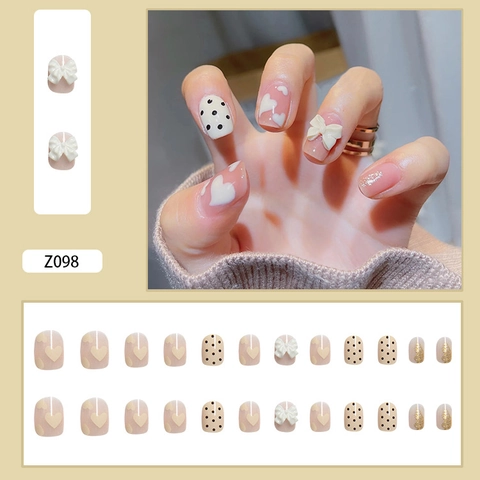 Unghie Finte In Resina Stile Dolce Femminile Fiocco 3D Cuore Pois Glitter Manicure Per Donne Uso Quotidiano