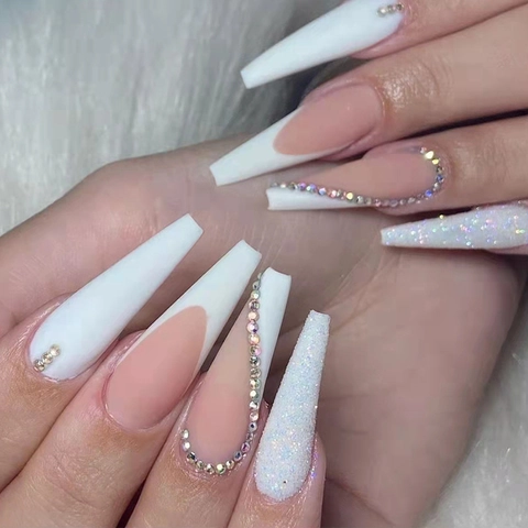 Long Coffin French Press On Nails With Rhinestone Glitter White Nude Pink Elegant Luxury Artificial Fake Nails