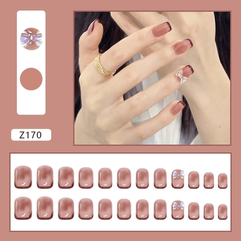 Press On Nagels French Red Tip Met 3D Vlinder Decor Vierkante Ronde Vorm Elegante Modische Kunstnagels