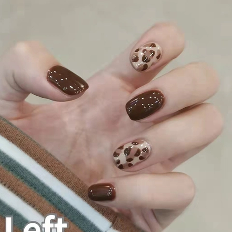Uñas Postizas A Presión Con Estampado De Leopardo Cortas Redondas Cuadradas Marrón Café Brillantes Para Mujeres Minimalista