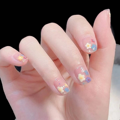 Sweet Pink Press On Nails With Small Fresh Flower Pattern Artificial Square Round Fake Nails And Adhesive Tabs For Women