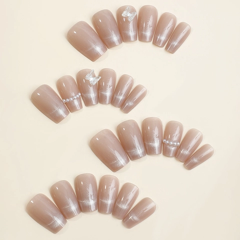 Unghie Finte A Pressione Cat Eye Rosa Forma A Bara Lunga Con Decorazione Farfalla 3D E Künstliche Perle Fatte A Mano