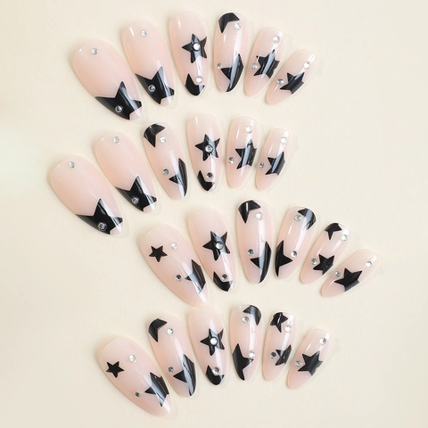 Unghie Finte A Mandorla Rosa Nudo Con Motivo A Stelle Nere E Strass Manicure Fai Da Te Riutilizzabile Per Donne