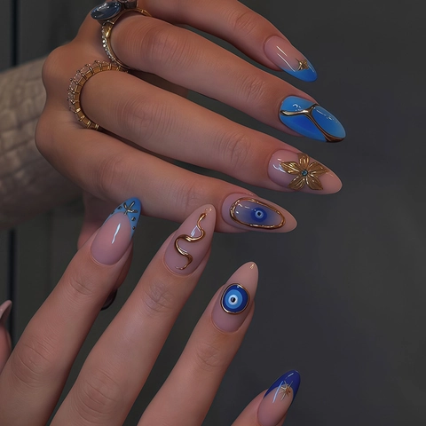 Press On Nails Stiletto Amandel Goud Reliëf Boze Oog Slang Bloem Franse Tip Kleinblauw Nude Roze Professioneel