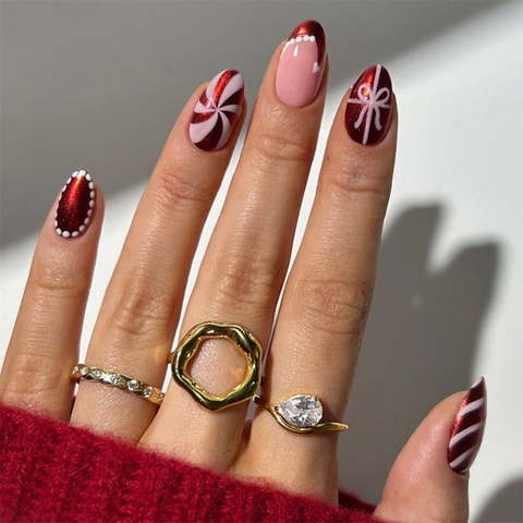 Faux Ongles À Presser Forme Amande Rayures Rouges Blanches Brillant French Tip Noeuds Décoration De Fête Vacances