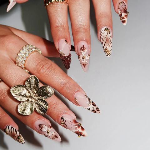 Unghie Finte Leopard Print Press On Nails French Tip Stiletto Lunghe Decorazione Strass Künstliche Perle Moda Per Donne