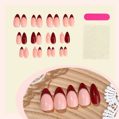 Unghie Finte Press On Punta Rossa Francese Forma Mandorla Nude Rosa Con Linea Glitter Argento Per Donne
