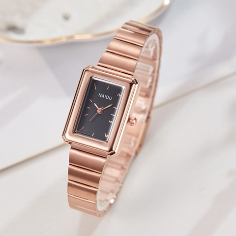 Women Quartz Watch Rectangular Dial Minimalist Alloy Segmented Strap Fashion Elegant Wristwatch Ladies Casual Accessory