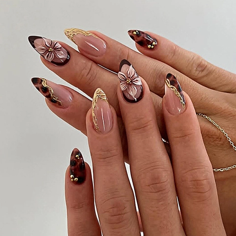Handgemaakte Kunstnagels 3D Gesneden Bloemen Verguld Franse Luxe Luipaard Strass Herbruikbare Manicure