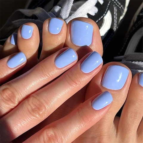 Glossy Sky Blue Press On Nails Short Square Solid Color Fake Finger And Toe Nails With Adhesive Tabs And Nail File