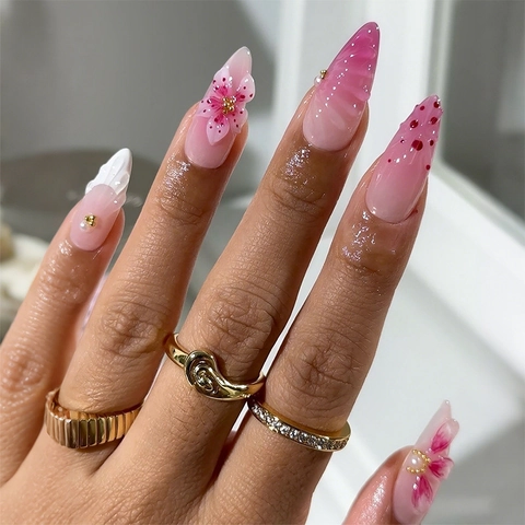 Lange Mandel Press On Nägel 3D Relief Blumen Künstliche Perle Goldperle Rosa Farbverlauf Glänzend Elegante Künstliche Nägel
