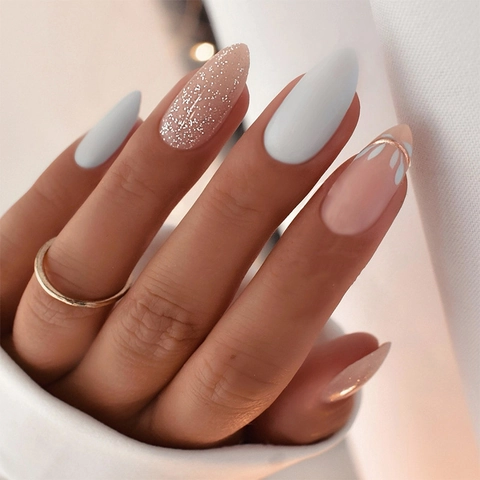 Faux Ongles Press On Forme Amande Lignes Françaises Motif Floral Blanc Mat Paillettes Ongles Artificiels Femmes