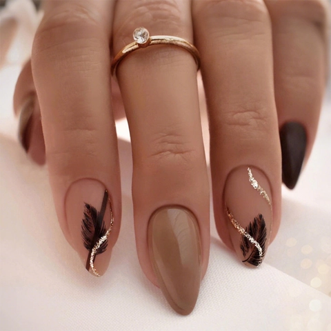 Unghie Finte A Mandorla Francesi Con Motivi A Piuma Nera E Strisce Glitterate Unghie Artificiali Lunghe Per Donna