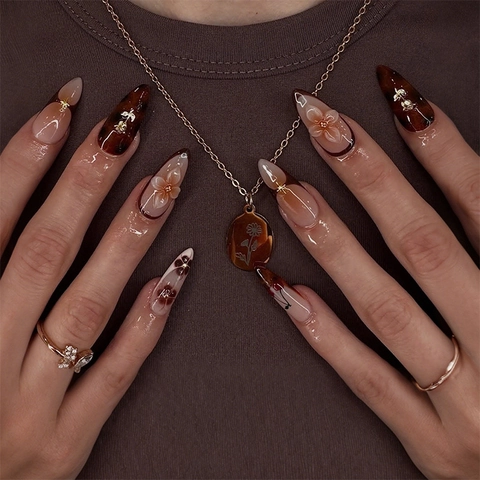 Uñas Postizas A Presión Almendra Francesa Flor Cereza Relieve 3D Degradado Borgoña Brillo Dorado Uñas Largas