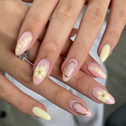 Press On Nails Almond Shape Floral Pattern Gold Line Elegant Glossy ABS Artificial Fingernails For Women Beauty