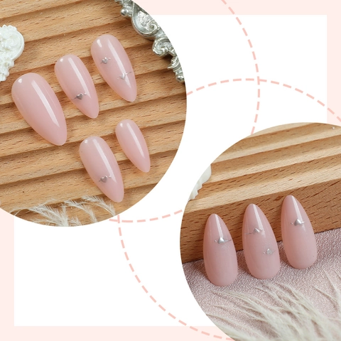 Press On Nagels Amandelvorm Nude Roze Glanzend Kunstnagels Zilveren Hart Patroon Elegant DIY Manicure Voor Vrouwen