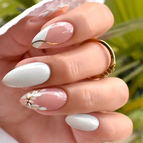 Unghie Finte Forma Mandorla Rosa Bianco Lucido ABS Con Linee Dorate Motivi Floreali Per Donne