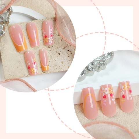 Floral Print Press On Nails French Tip Strawberry Daisy Pattern Medium Long Square Coffin Shape Plastic False Nails Women