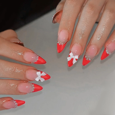 Uñas Postizas De Presión Francesas Rojas Con Lazo Blanco Y Decoraciones De Perlas Artificiales Forma De Estilete Largo Elegantes Hechas A Mano