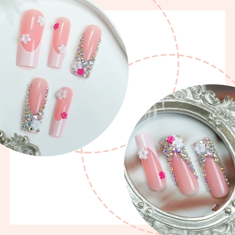 French Pink White Press On Nails Long Coffin Shape 3D Flower Rhinestone Decor Removable Wearable DIY Manicure For Women Luxury Style