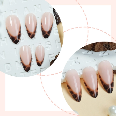 Franse Luipaardprint Press On Nagels Lange Amandelvorm Nude Roze Kunstnagels Met Gelei Lijm En Nagelvijl