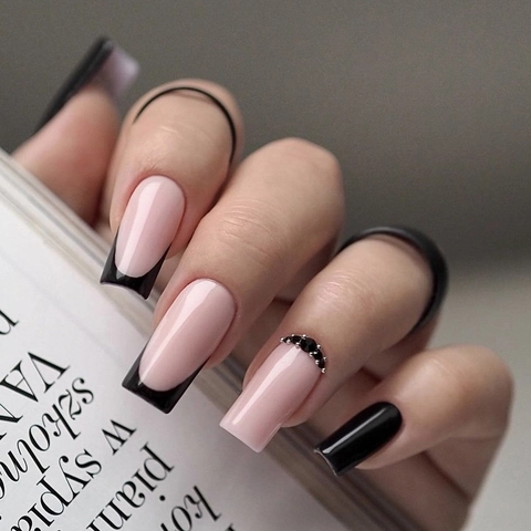 Black French Glossy Short Square Press On Nails With Rhinestone Simple Elegant Style Fake Nails