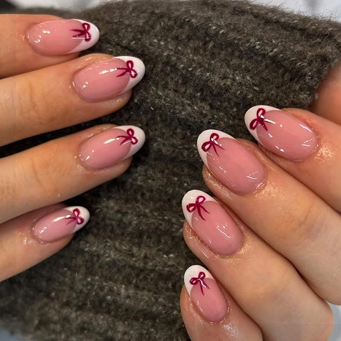 French Tip Press On Nails Short Oval With Red Bow Design Pink Nude Fake Nails Removable Full Cover Manicure For Women