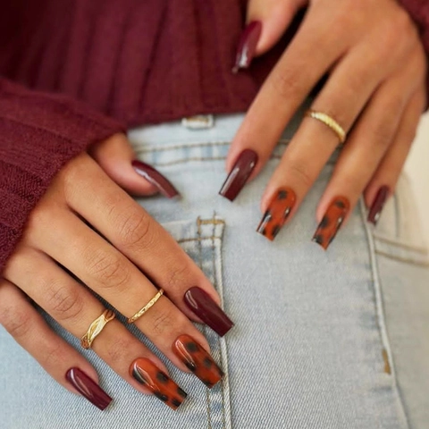 Unghie Finte Press On Quadrate Lunghe Rosso Profondo E Caramello Stampa Leopardata Punte Unghie Artificiali Kit Manicure Con Linguette Adesive E Lima