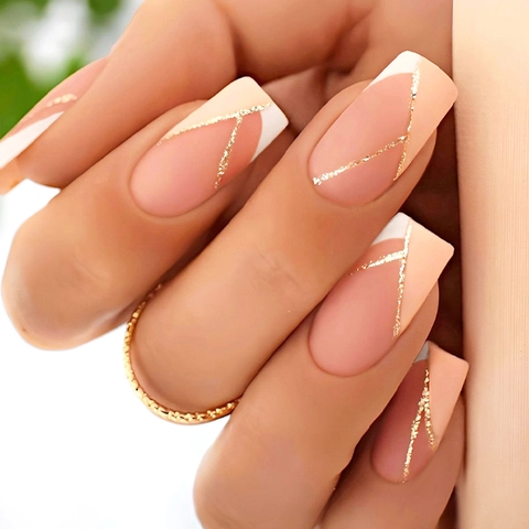Press On Nails Long Cercueil Mat Nude Rose Blanc French Tip Paillettes Dorées Rayures Faux Ongles Avec Onglets Adhésifs Lime À Ongles