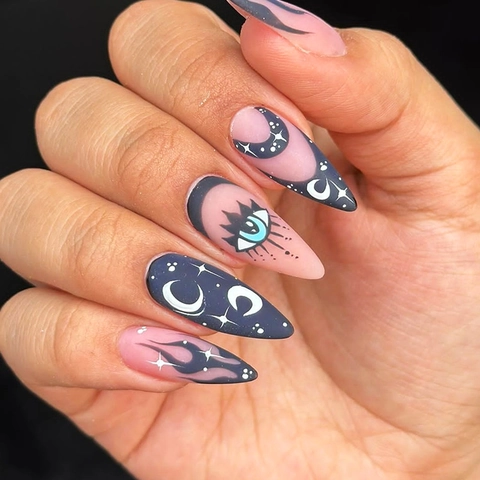 Halloween Stiletto Plaknagels Mat Mystiek Maan Ster Boze Oog Vlam Franse Stijl Kunstnagels Voor Vingers