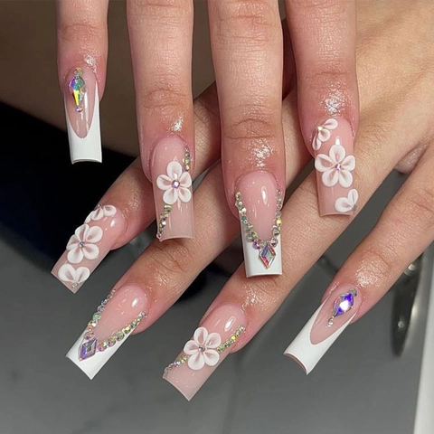 Press On Nails French Witte Tip 3D Bloem Strass Glitter Lange Vierkante Kunstnagels Voor Vrouwen Manicure