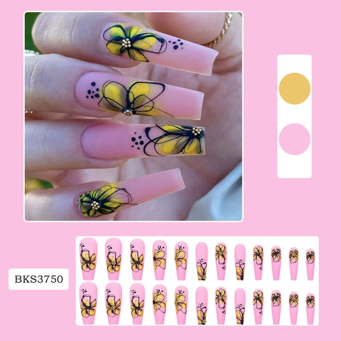 Uñas Postizas Largas Coffin Rosadas Mate Patrón Flores Amarillas Cuentas Doradas Uñas Artificiales Mujeres Dulce Elegante