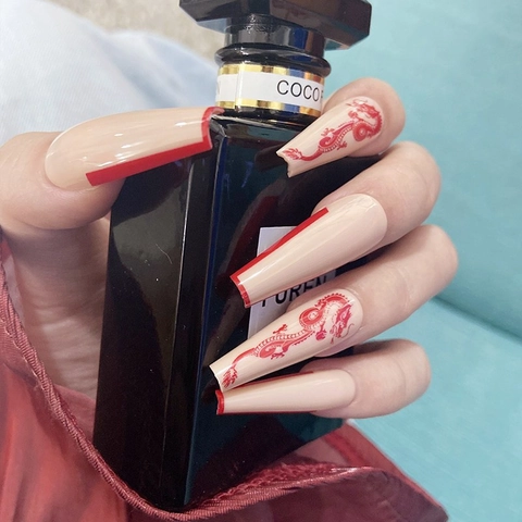 Uñas Postizas Largas Coffin A Presión Diseño Dragón Chino Estilo Nude French Tip Uñas Artificiales Mujer