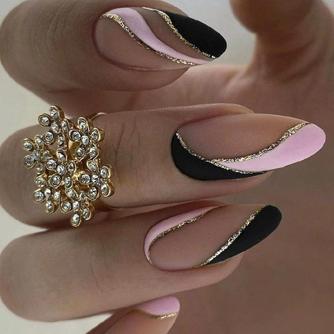 Unghie Finte A Mandorla French Press On Rosa Nero Oro Glitter Opaco Manicure Per Donne Con Colla Gel E Lima