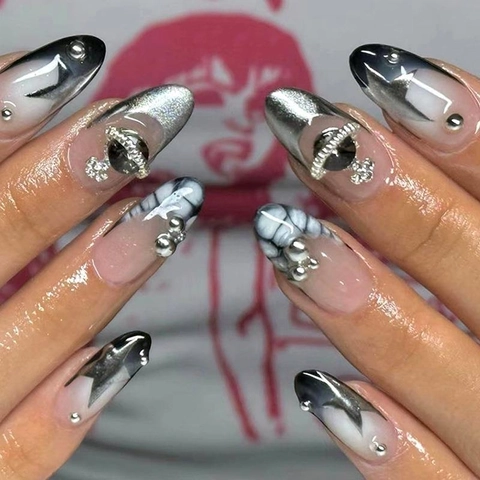 Französische Mandelform Künstliche Nägel Mit Metallischen Saturn Planeten Strass Sternen Silber Glitzer Verlauf Für Damen