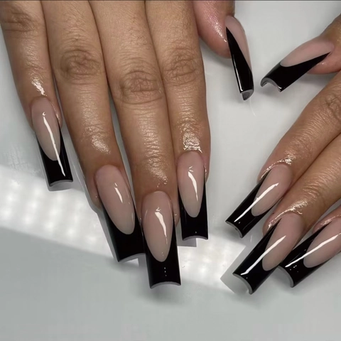 Uñas Postizas Francesas Con Puntas Negras Press On Nails Cuadradas Largas Color Rosa Nude Brillante
