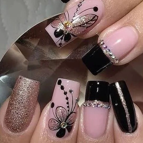 Künstliche Nägel Schwarz Französisch Mit Schmetterling Muster Strass Glitzer Lange Sargform Süß Cool Maniküre Für Frauen