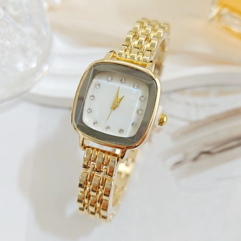 Luxury Women Quartz Watch Square Dial Alloy Bracelet Rhinestone Markers MOP Texture Dial Fashion Wristwatch