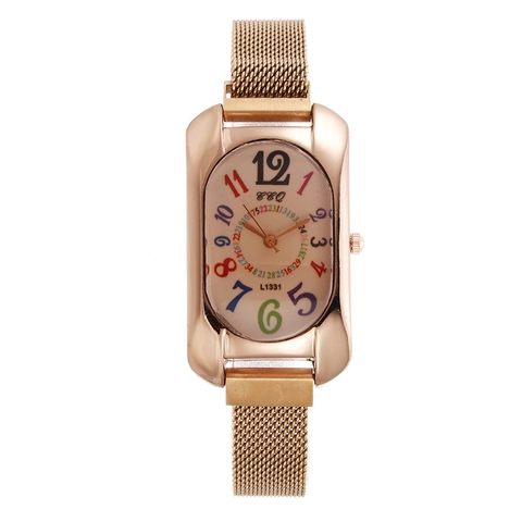 Montre Femme Quartz Or Rose Boîtier Rectangulaire Bracelet Maille Milanaise Fermoir Magnétique Élégante Mode Décontractée