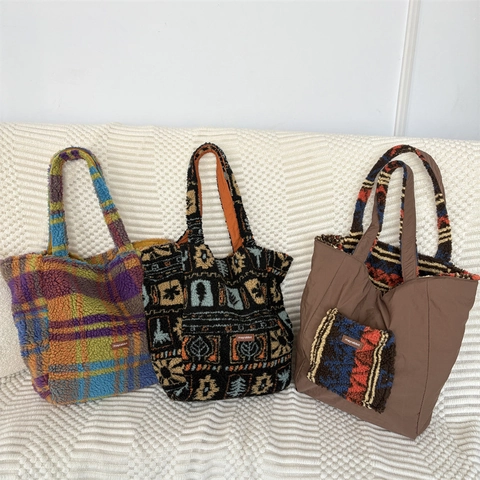 Borsa Tote In Peluche Sherpa Grande Capacità Ecopelliccia Borsa A Spalla Autunno Inverno Casual