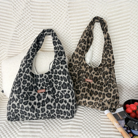 Luipaardprint Pluche Tote Bag Grote Capaciteit Zachte Kunstbont Schoudertas Voor Dames Winter Casual Street Style
