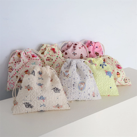 Drawstring Storage Bag Polyester Seersucker Fabric Portable Organizer Pouch Cute Cartoon Animal Print Travel Cosmetic Container