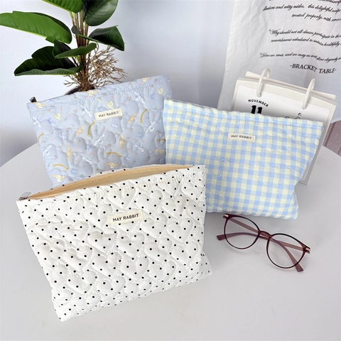 Quilted Makeup Bag Padded Cosmetic Organizer Travel Portable Large Capacity Zipper Toiletry Pouch Women