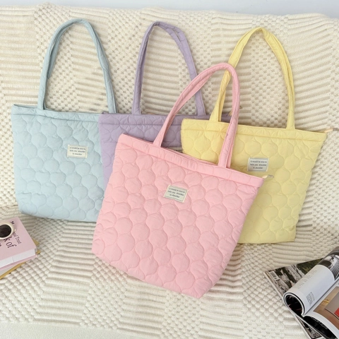 Grand Sac Fourre-tout Rembourré Matelassé En Polyester Sac À Main Épaule Femmes Décontracté Style Coréen Minimaliste