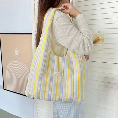 Striped Tote Bag Seersucker Polyester Shoulder Bag Large Capacity Casual Lightweight Student School Handbag
