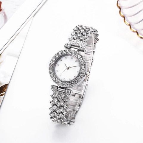 Women Quartz Watch Full Rhinestone Alloy Bracelet Mother Of Artificial Pearl Dial Round Analog Fashion Elegant