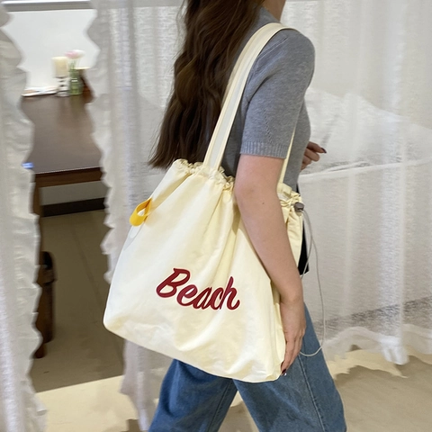 Borsa Tote Donna Tela Nylon Coulisse Grande Capacità Beach Stampa Lettere Borsa A Spalla Casual Borsa A Mano Minimalista Viaggio