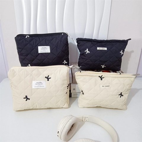 Quilted Makeup Bag Polyester Rhombus Pattern Bow Embroidery Portable Large Capacity Toiletry Organizer Clutch For Women