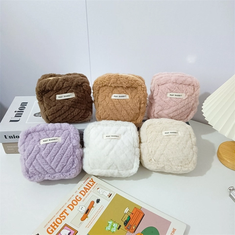 Mini Plush Square Bag Faux Fur Quilted Storage Pouch Zipper Coin Purse Soft Portable Cosmetic Bag For Women